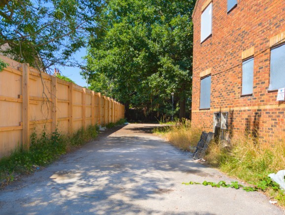 a2d727d6 a3cb 49f9 a646 e8bd8ee25dc5_web