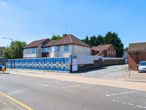 d7db8a3b 64eb 4945 946b 94105fef4094_web