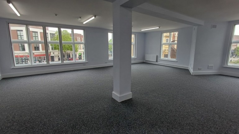 5e70e3aa f527 49f1 9adc a1558db57722_web