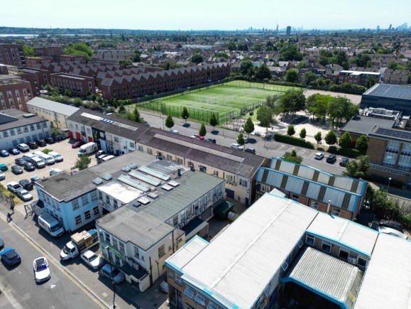 f351f631 abfa 4c7d b7d4 95a89ac94d31_web