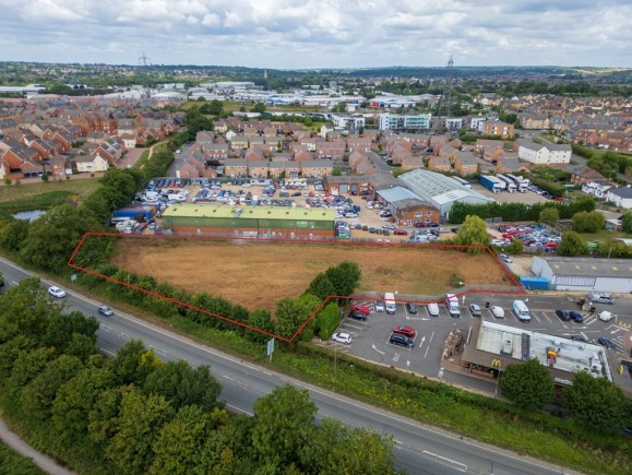 e8ca5a8c 0eb6 43b0 93d5 f453e6d65b95_web