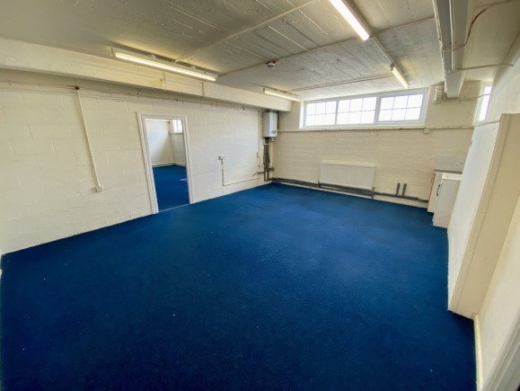 3aa92991 bb1c 452f aeed b27f6a54a394_web