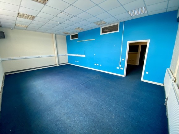 ef06faf7 69c9 486b 9269 753a6ec631dd_web