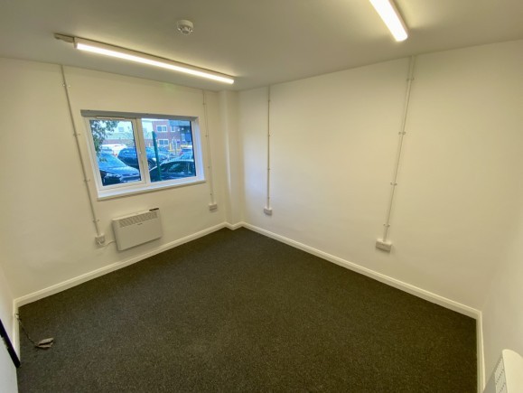 748ba336 155d 4bac 9d86 f57d60124e92_web