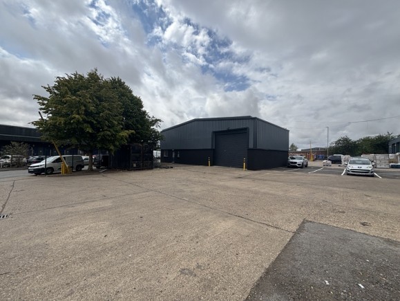 c6676dd9 013e 4a5c a904 409b4b7b3ecf_web