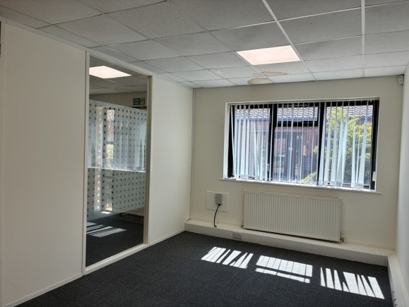 15c9411f 9395 4c38 9513 8f1bee17ab3b_web