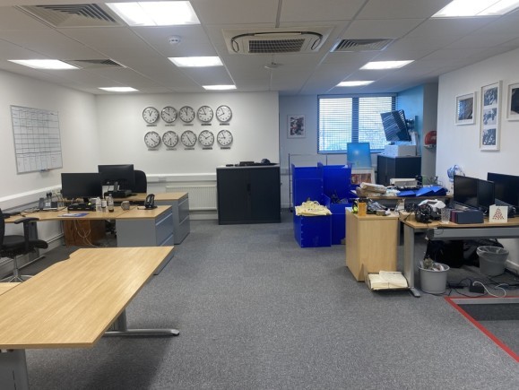 d26fc292 97d7 4126 ab0f 032dc431696d_web