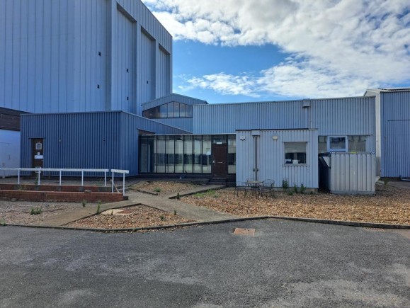 79000bac b5da 48bb bd64 dfcce618773a_web