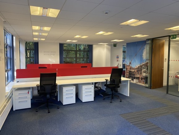 c90edc69 d456 4d21 98a9 6092aa6dc6be_web