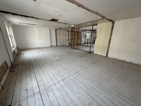 481d2476 5ac9 4acd 9ce5 8dc76fb741a4_web