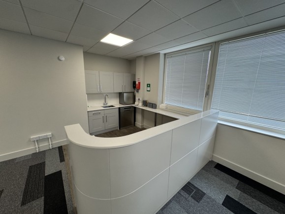 9635e493 849f 44c8 b80a 249de18ad8df_web