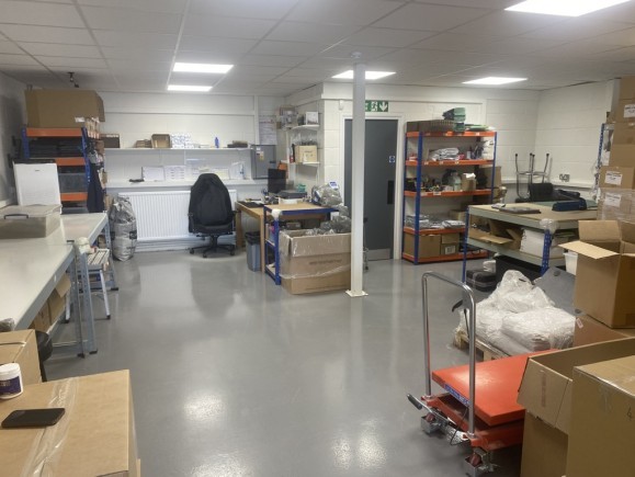 aa0cf7a4 4a26 48f2 8729 e603ad5e4146_web