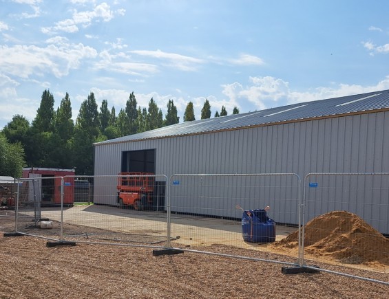 8b4b7670 0124 4461 a6d3 71c708d9aadd_web