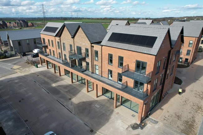 e0f0910c a291 4ace a194 93eb3e086d4c_web