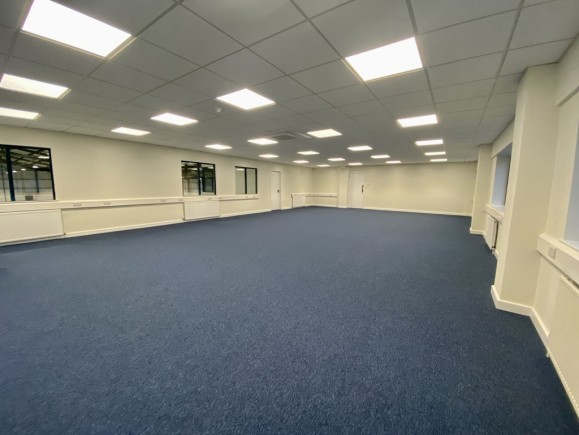 101c0e4c 4235 47db 8804 1e95e7673fb5_web