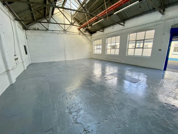 9fe668d0 fd37 4363 9d03 4b81209a466b_web