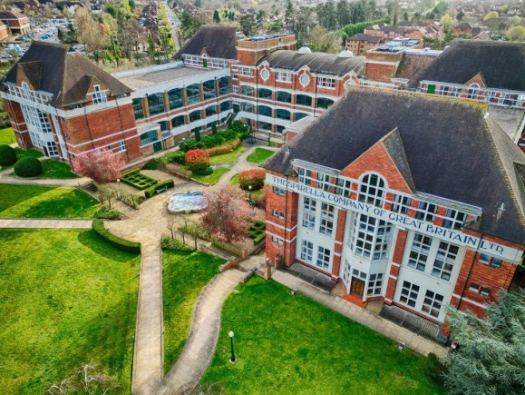 781d4f32 e9df 4f04 984e 2fde9ea68e21_web