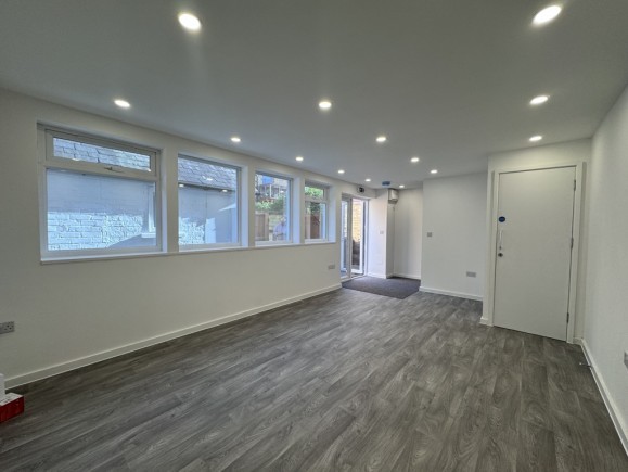 0dd6e1f7 3c7c 4476 9062 be932eedf56f_web