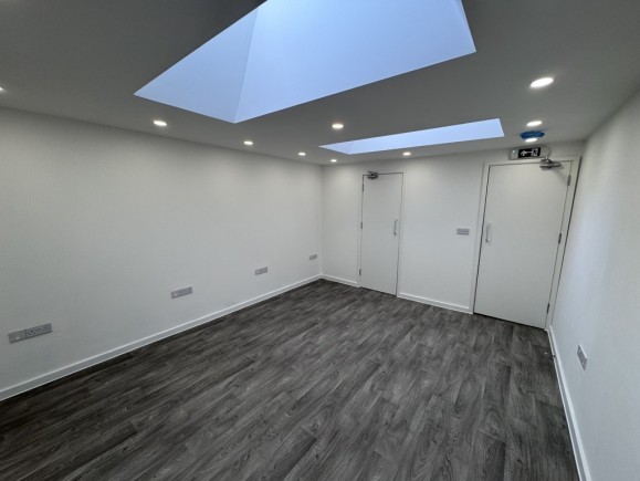 44be5fc8 24cd 4e52 99d8 43175e5971c7_web