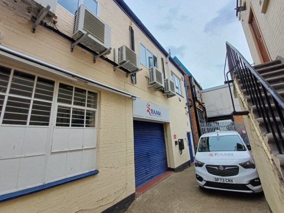 b14fd348 6fc6 423c b6d7 5fed5cfb130c_web