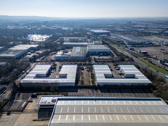 a234d632 7a92 42f5 9837 abfc79cacd9a_web