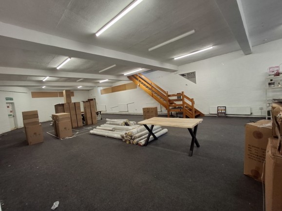 c2c005df 3031 44d7 a8b8 5d7b24b86f50_web