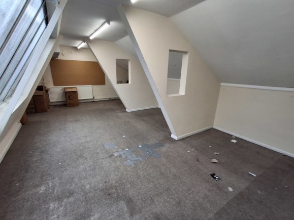 e5ca1f02 c6ac 471d 88f1 b16f394c3216_web