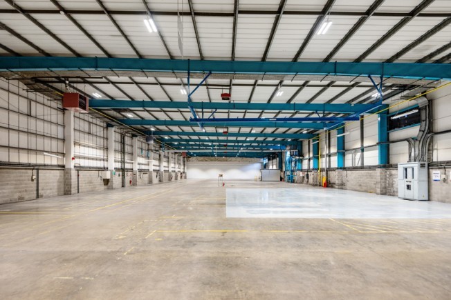 ed586481 6332 40ff 818c 0b1594820e4c_web