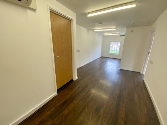 20412d74 8279 4477 9ea2 08c3558cb272_web