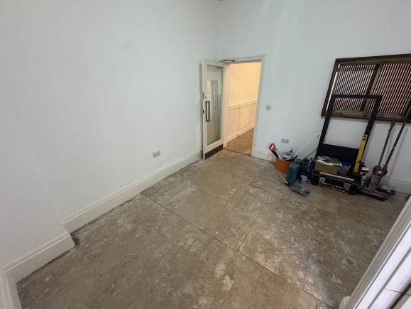 6f26cb73 606c 4ef4 847f 5b87f848f9c2_web