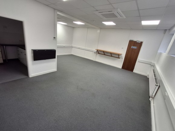 6701b304 3e96 4773 af98 4d91f2954668_web