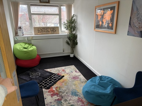 f84e2ad0 6f15 45f8 bf68 7be559eb63b2_web