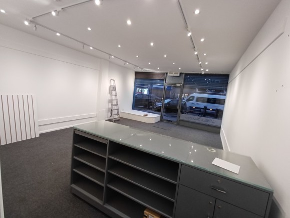 cb871094 8c88 40dc 8fe1 5f7d1ddbe781_web