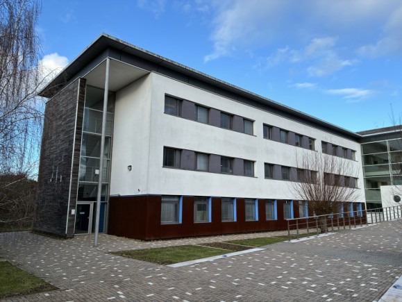 9f410dd4 f5c6 476b a173 8332b7266117_web