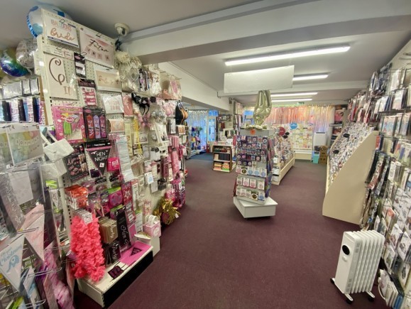 f075741c 5707 43ef 975f 676442a86486_web