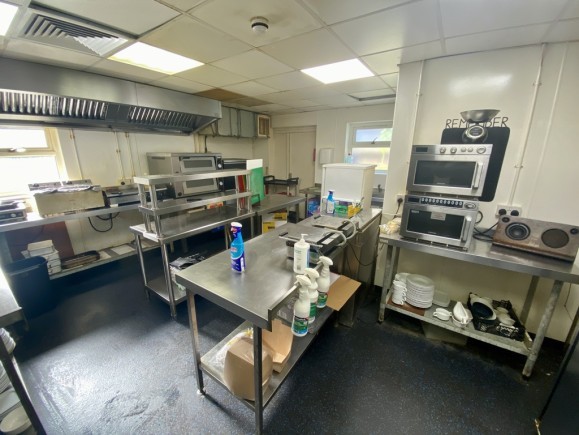 06ed0620 616b 41ab b492 45ae360e5baf_web