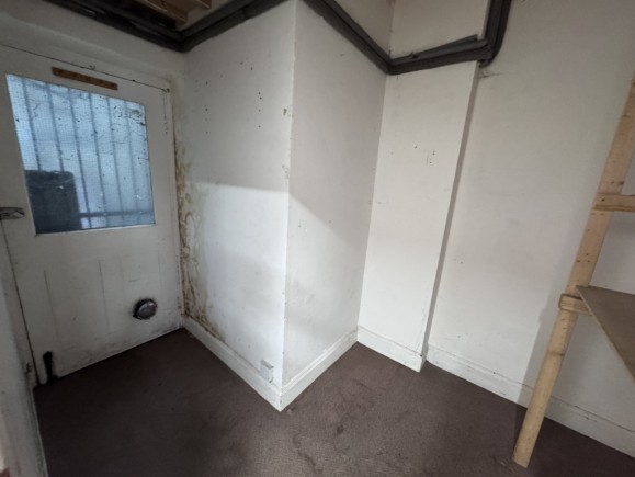 eb6f29d1 2635 472c b578 f9c86966f104_web