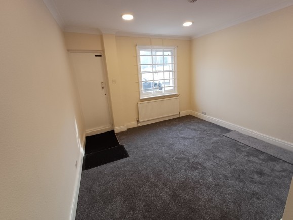 65cf895f 11ec 42cd 9615 8f6ac3a57829_web