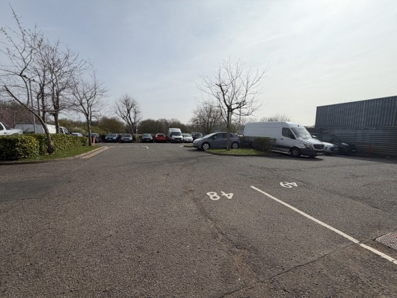 bbb380b6 19b9 41d0 af68 4083755a5f4e_web