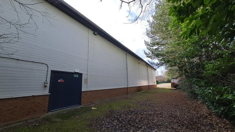 72393c49 ef25 4254 8a50 c74b25fe8103_web