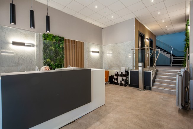 e20f8189 4070 4832 8af5 eac48ae5d3f0_web