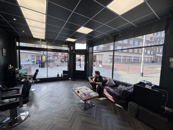 007b26aa 70a3 49bf 96cb 7a260a476fb7_web