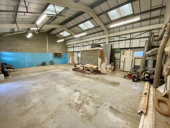 ba59a2ac 00d0 4c0b be67 fc10f0e401cd_web