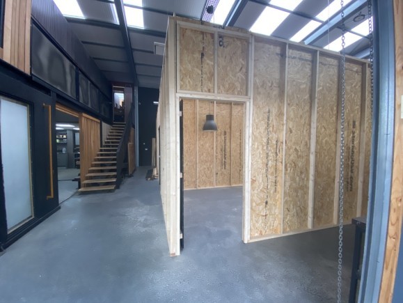 e9c23b33 4178 4b41 bcdc f53ee442aa6b_web