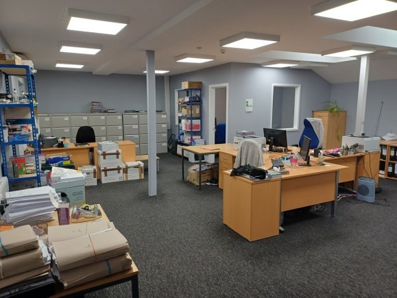 c424fdec 9027 4aef b548 ca4401affa42_web