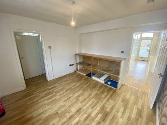 4013f8aa e97c 4a72 b2d8 777c399be122_web