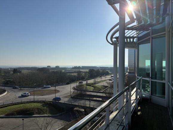 2f687831 ccaf 4dc1 ba26 49fb778b7ecb_web