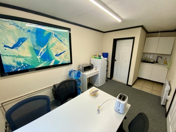 a1aa624d 3819 4537 8427 1c65442a6bbc_web