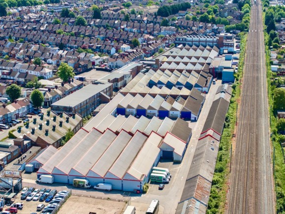 524aa8c2 7553 4646 9cc4 467f48fbc770_web