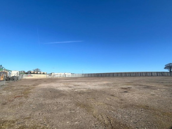 be116479 8a70 49cf ab6d 50b85e2664b1_web